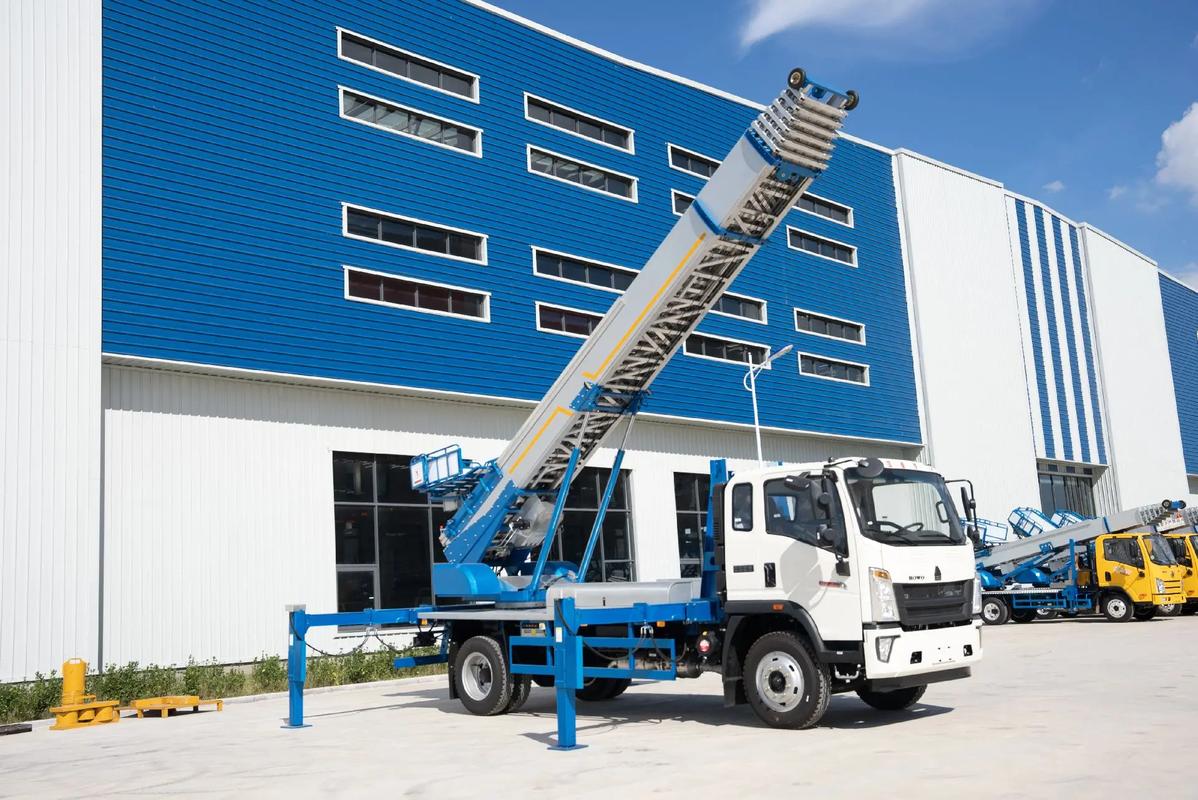 南京溧水小型云梯车上料车租赁多少钱