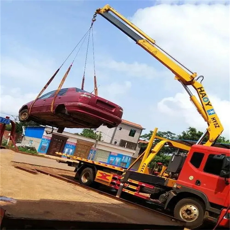 南京溧水吊车吊汽车的正确方法